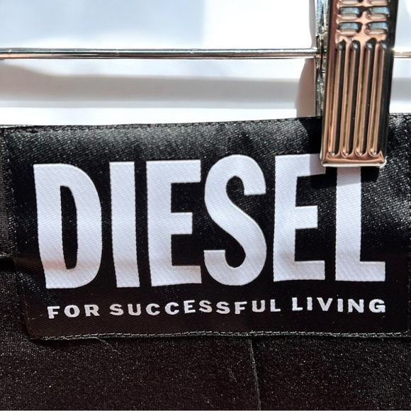 🌻NEW w/tags Diesel Black Full-Zip Midi Skirt in Milano Knit SIze 24/XS - Picture 10 of 15